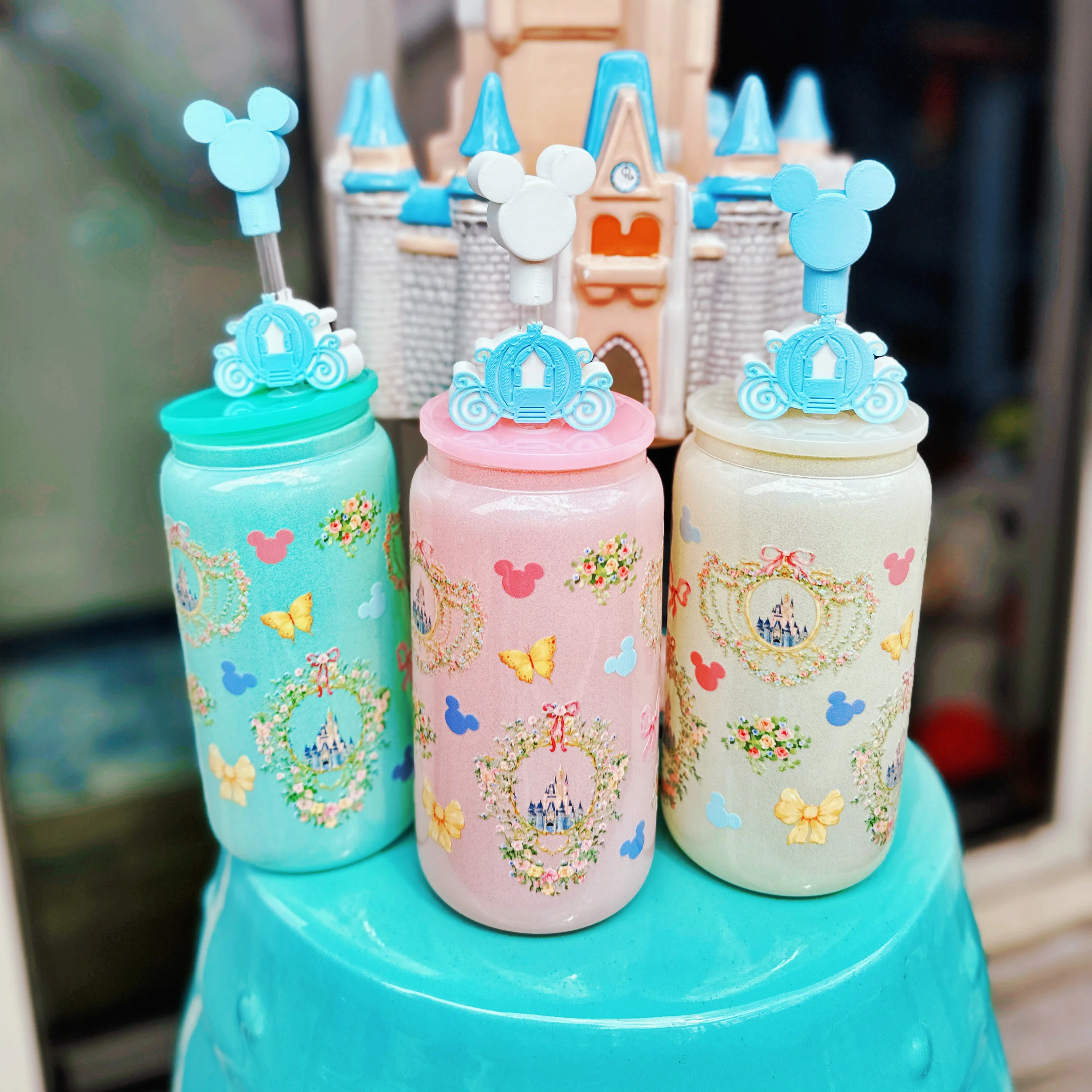 Dreamy Castle All Around Design on Glitter Color 16 oz Glass Can