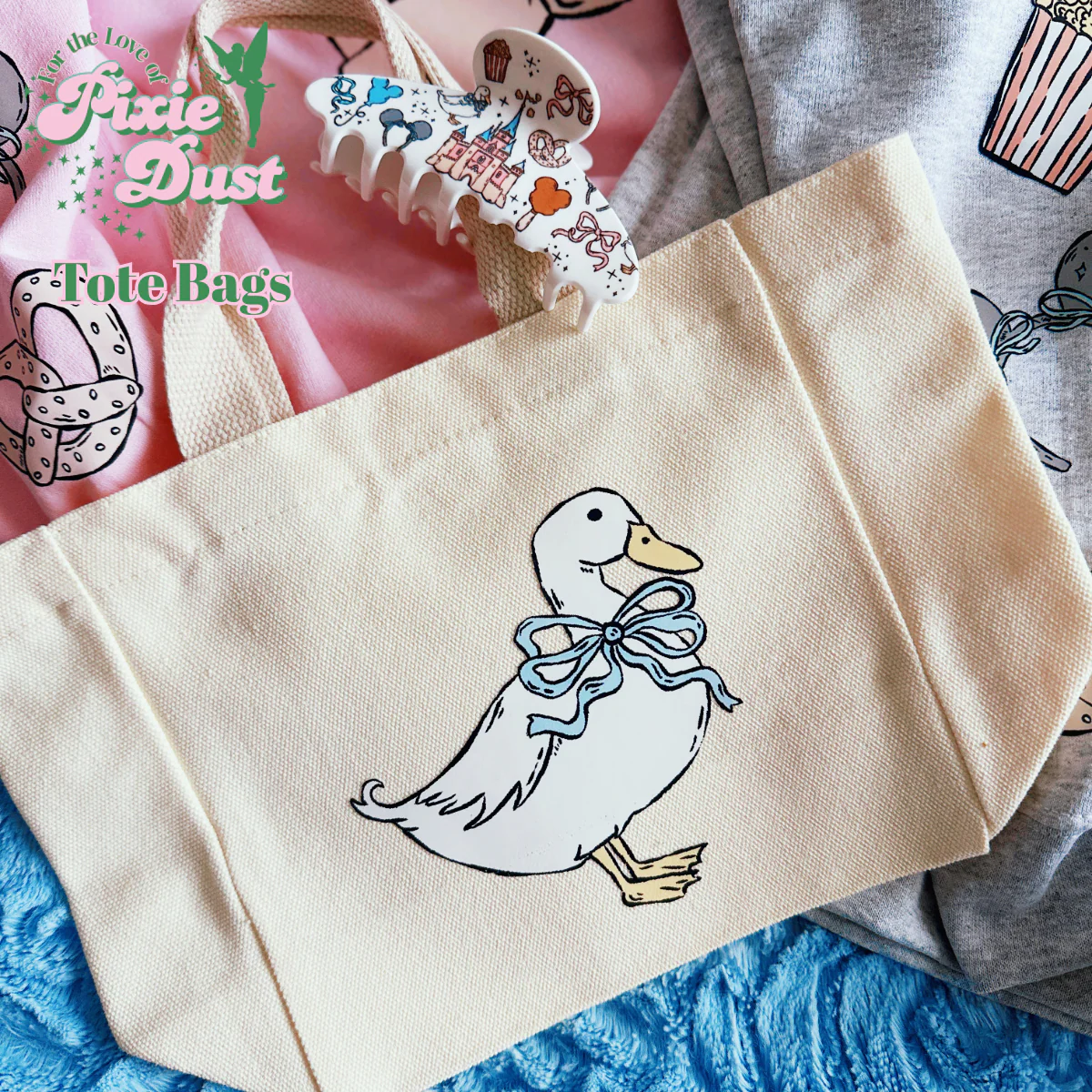Hub Grass & Castle Views Tote Bag